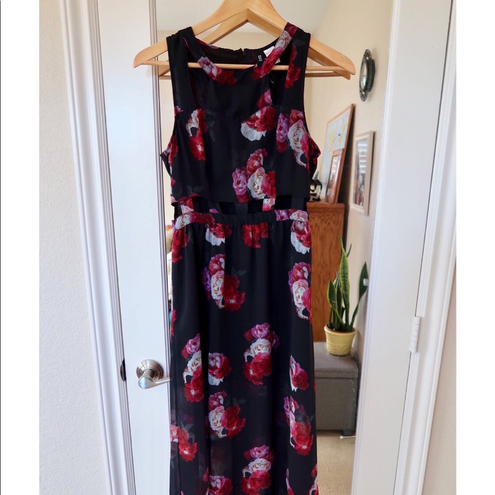 Floral maxi dress